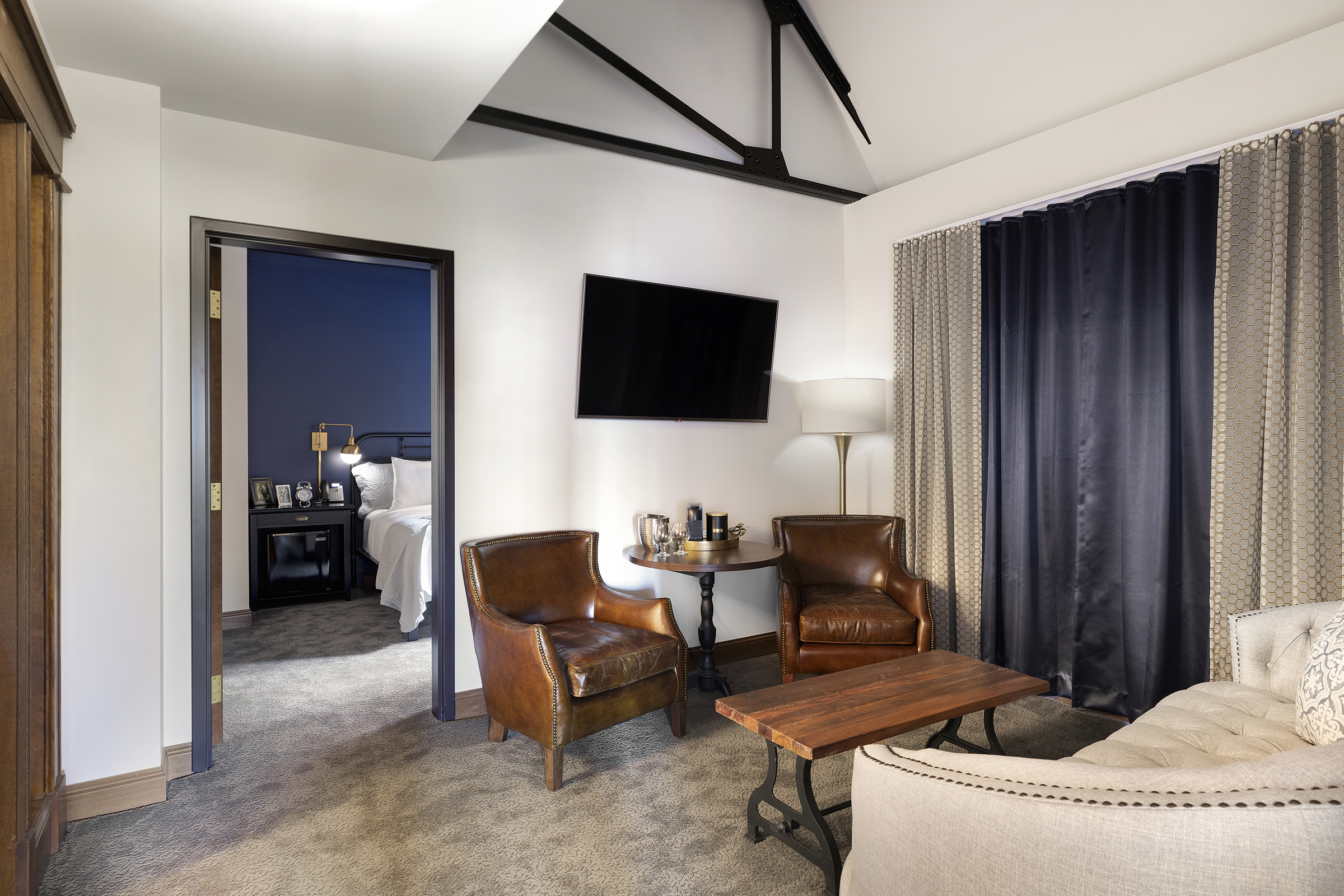 2 Bedroom Suite